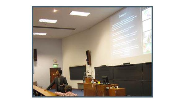 Prof Masud Husain addresses the Autumn School during his talk ‘Understanding the Inattentive and Impulsive Brain.’